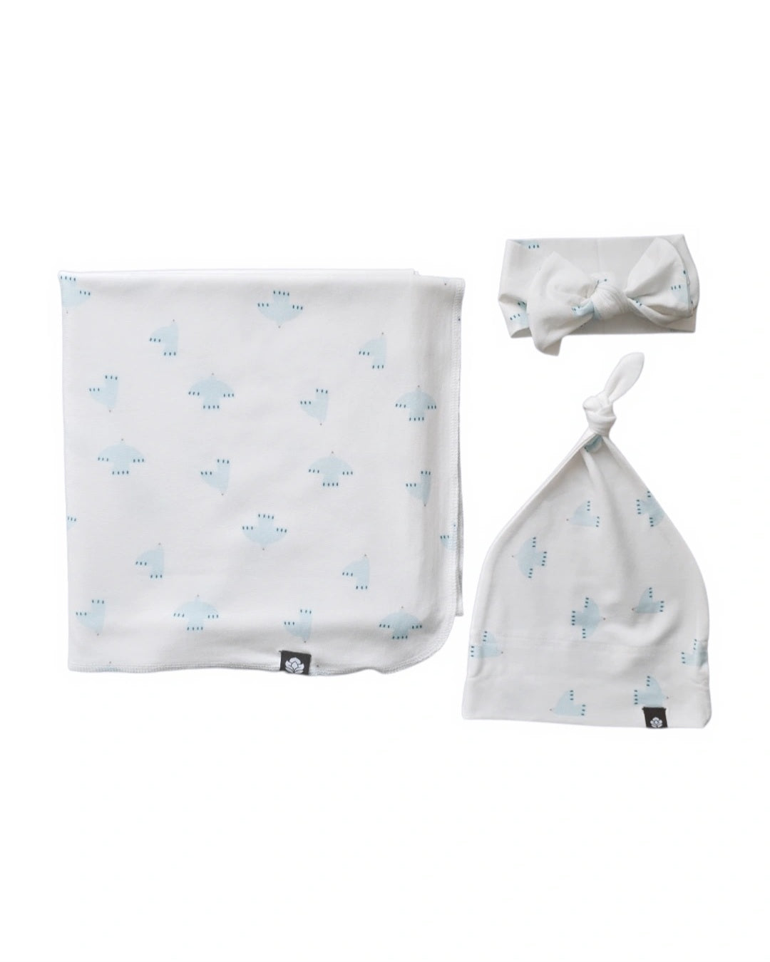 Free Spirit Bamboo Swaddle Blanket, Bow & Hat Set