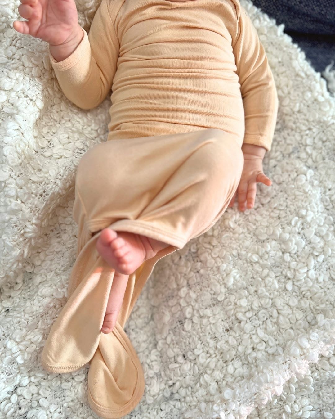 Knotted Baby Onesies Guide